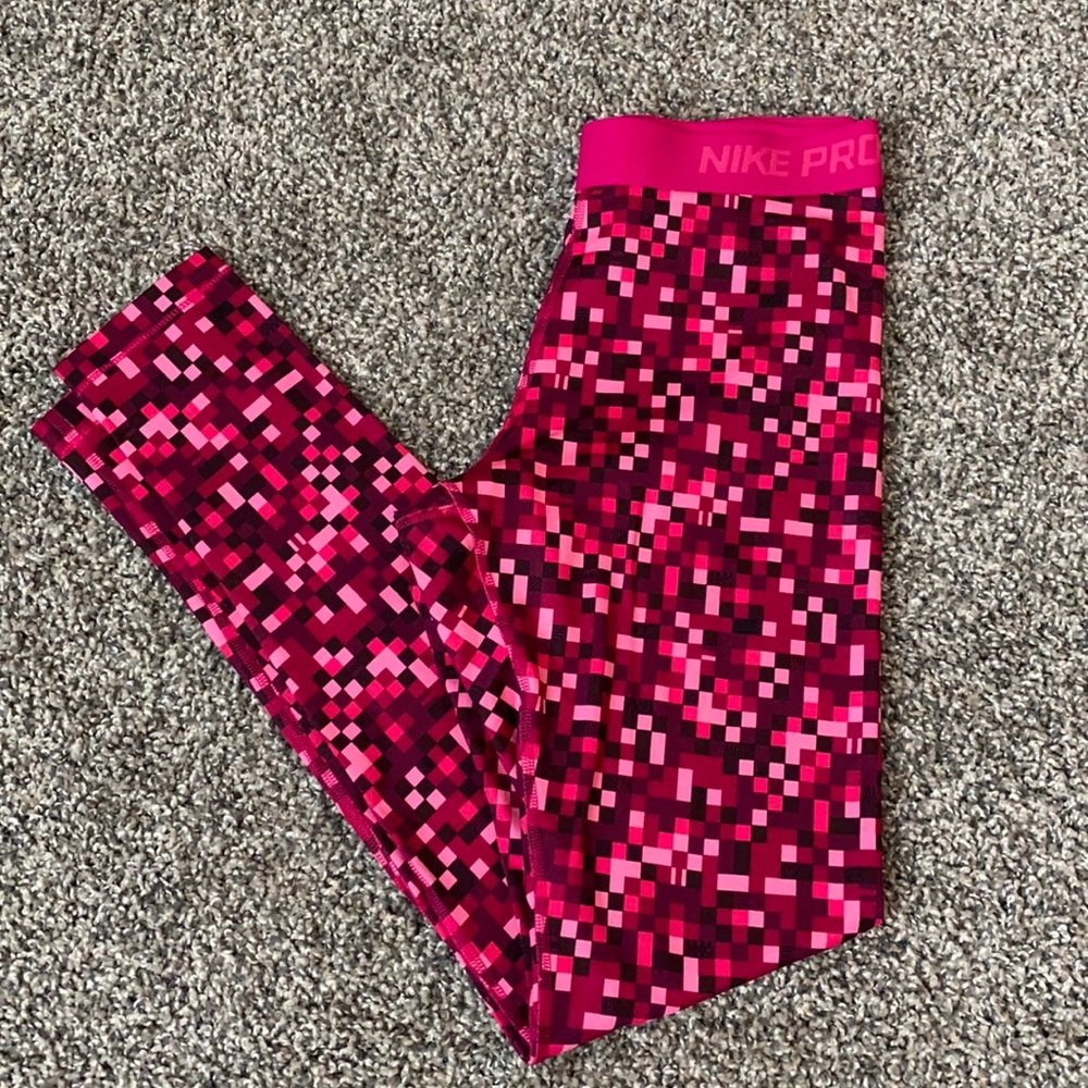 Pink Nike Pro Dri-Fit Leggings
